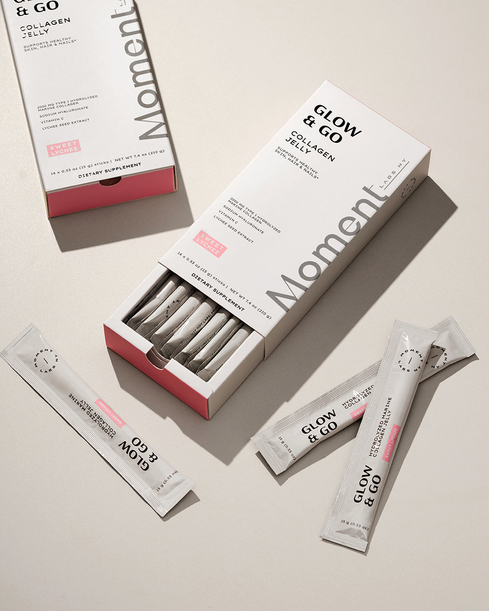 Marine collagen jelly with vitamin C, lychee seed extract and sodium hyaluronate packaging and sachets. 